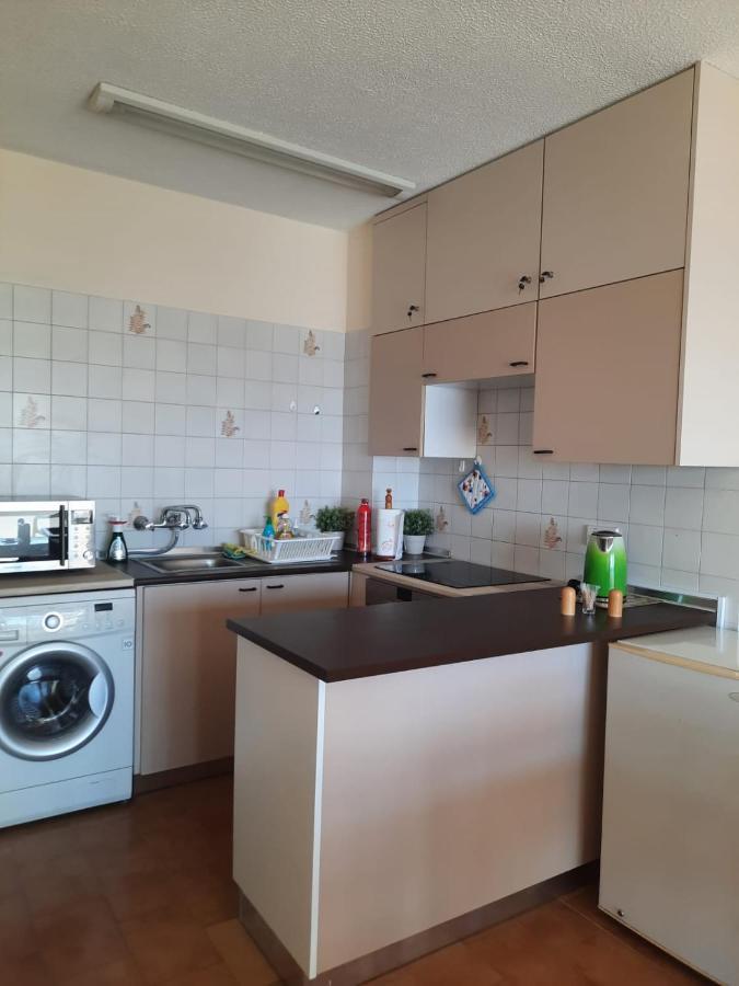Seascape 501 Apartment Larnaca Ngoại thất bức ảnh