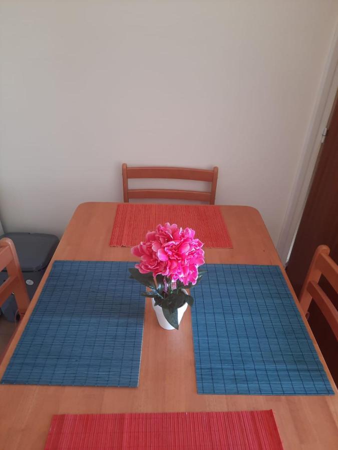 Seascape 501 Apartment Larnaca Ngoại thất bức ảnh