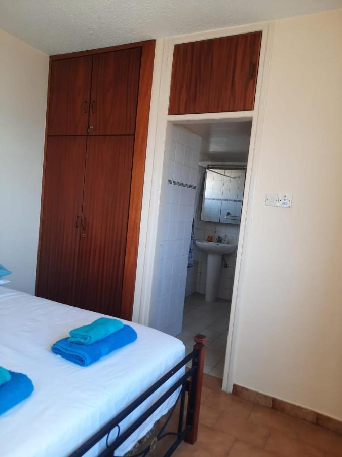 Seascape 501 Apartment Larnaca Ngoại thất bức ảnh