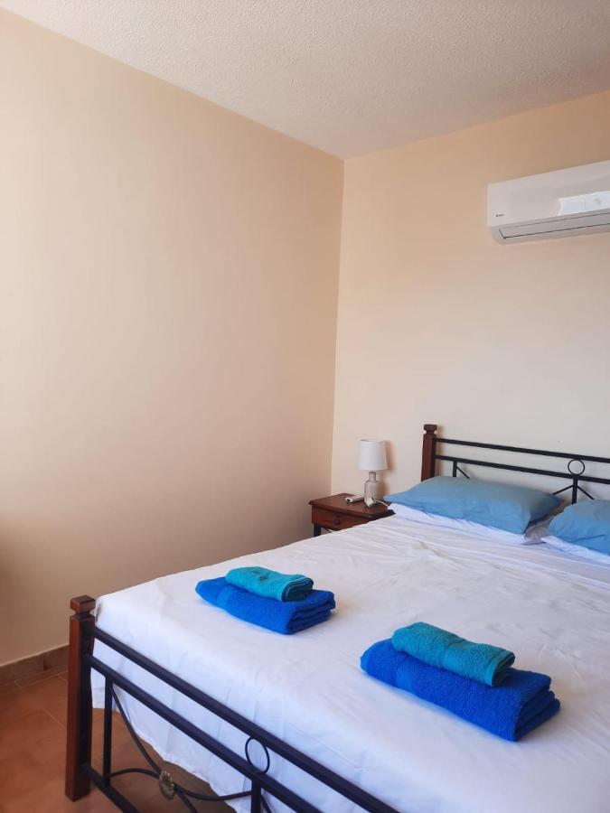 Seascape 501 Apartment Larnaca Ngoại thất bức ảnh