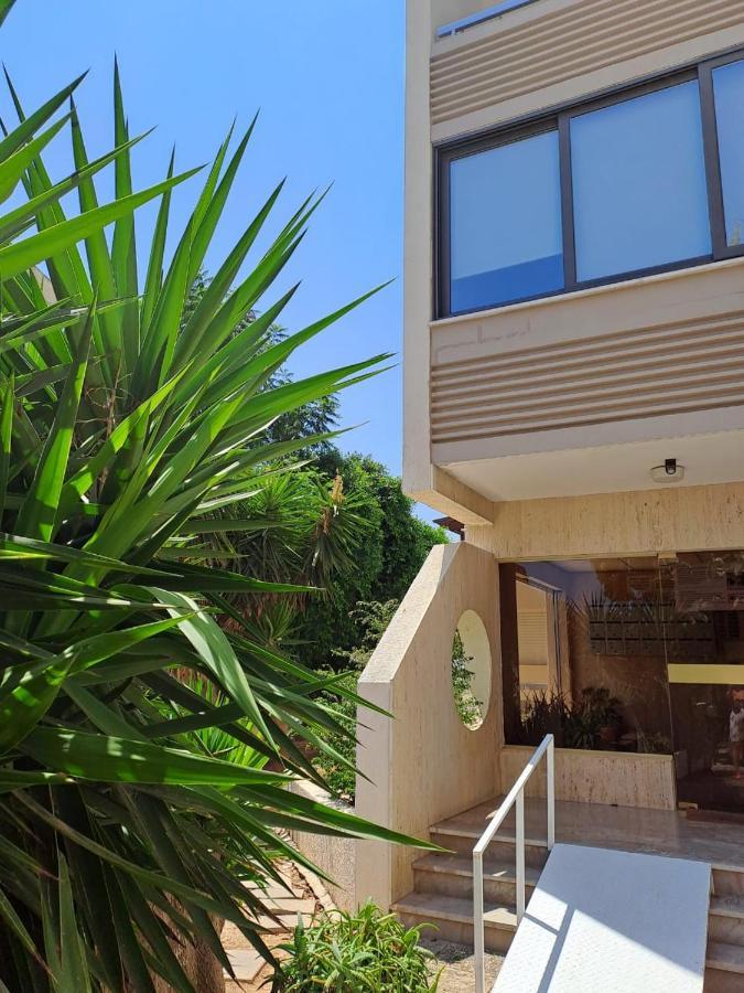Seascape 501 Apartment Larnaca Ngoại thất bức ảnh
